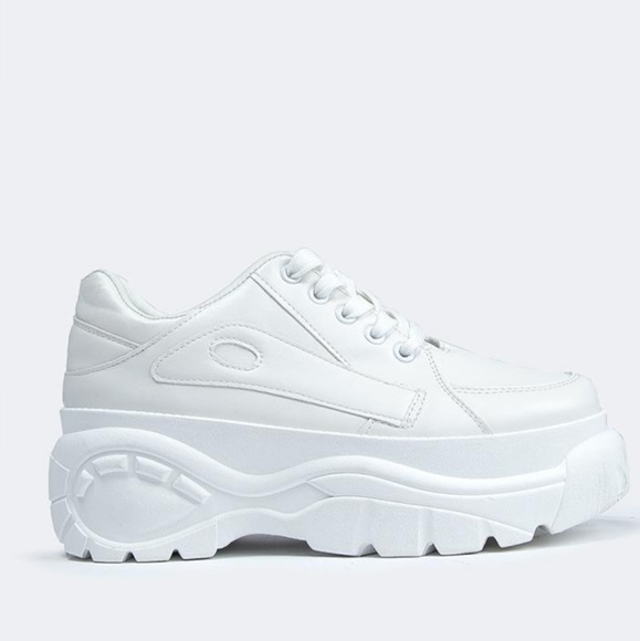 💥LAST PAIR! SALE!💥 Qupid White Chunky Sneaker - Picture 5 of 5